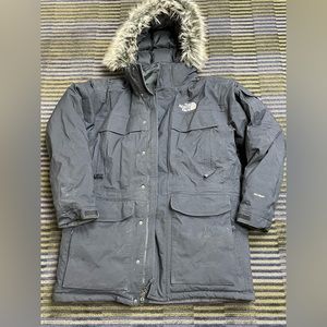 The North Face McMurdo Parka Men’s Medium Goose Down Jacket